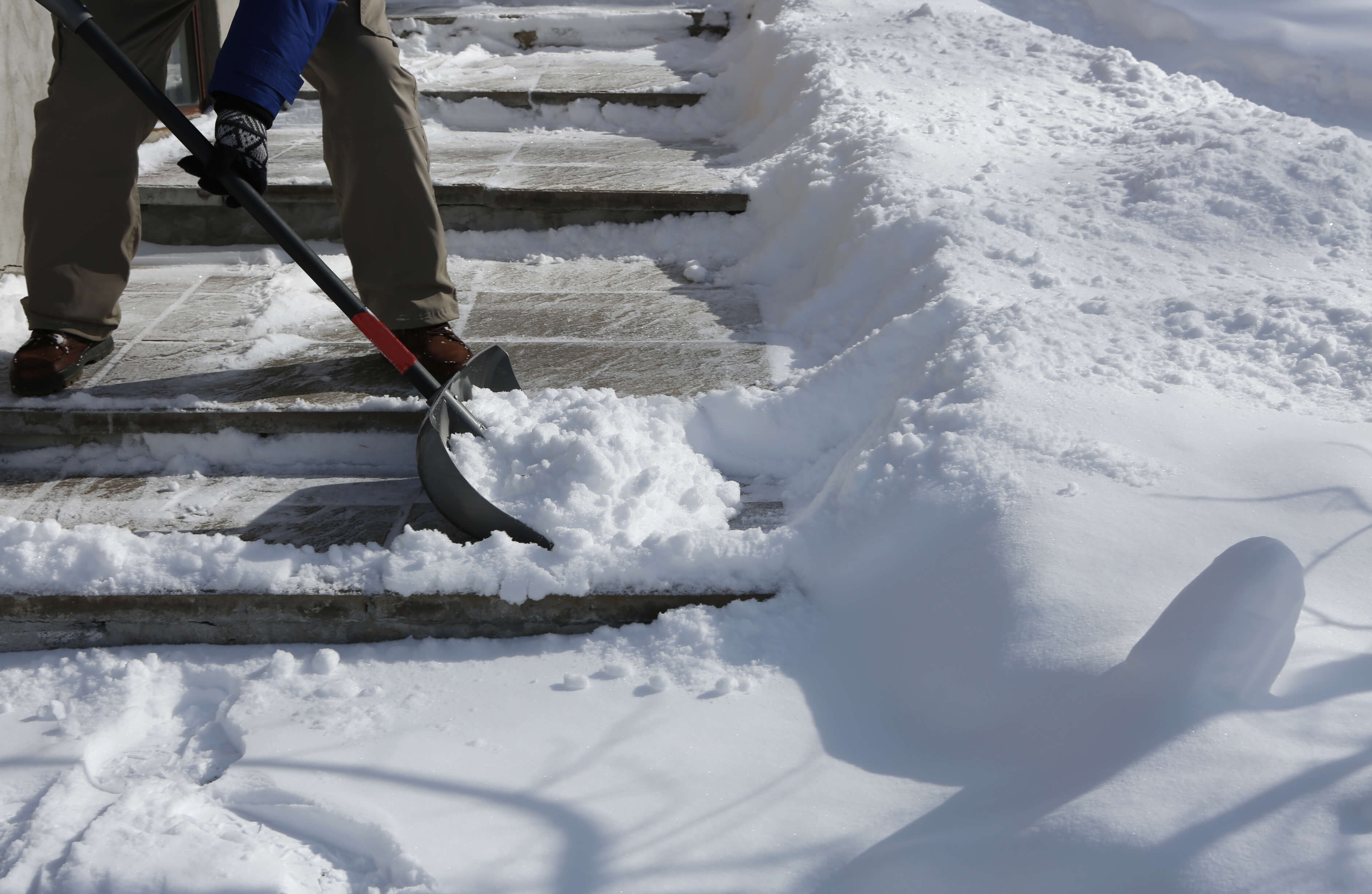 How to hire snow removal company