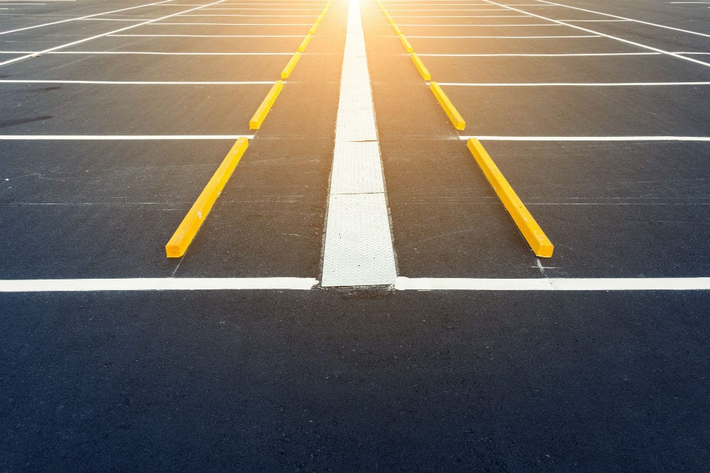 restripe parking lot