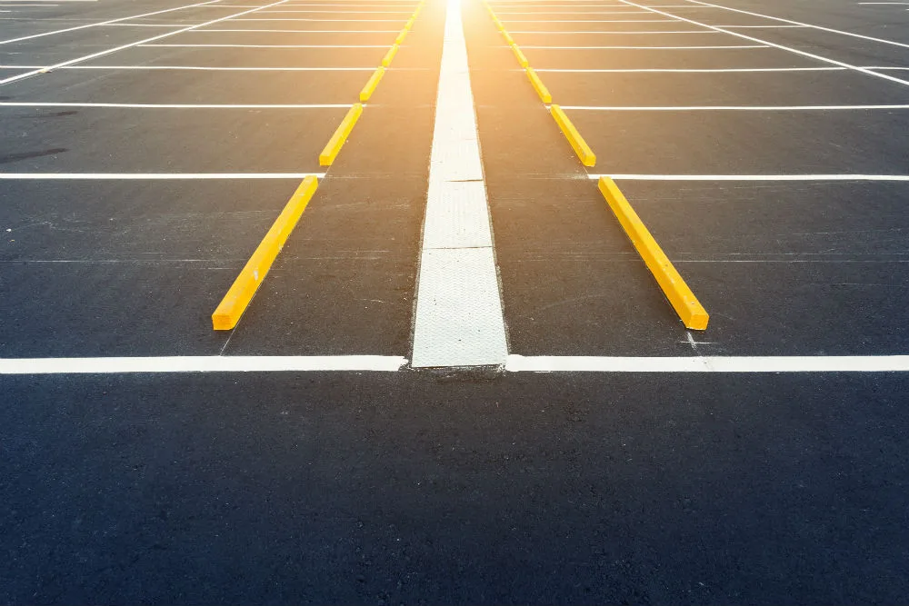 restripe parking lot