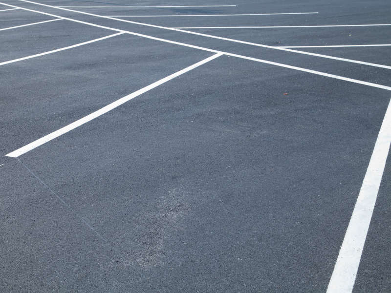 angled parking lot lines